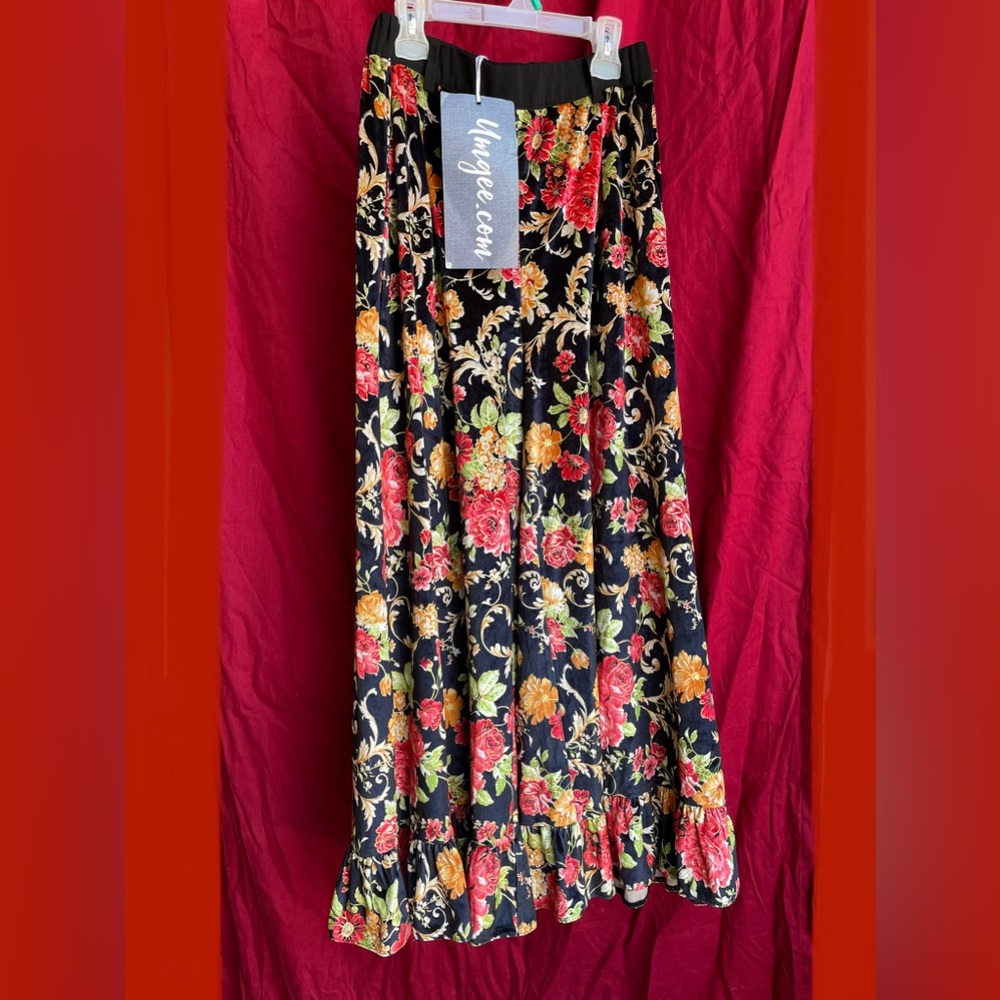 Ungee floral culottes, NWT